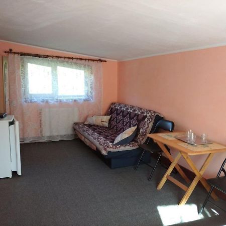Cheres Hotel Yablunytsya Bagian luar foto