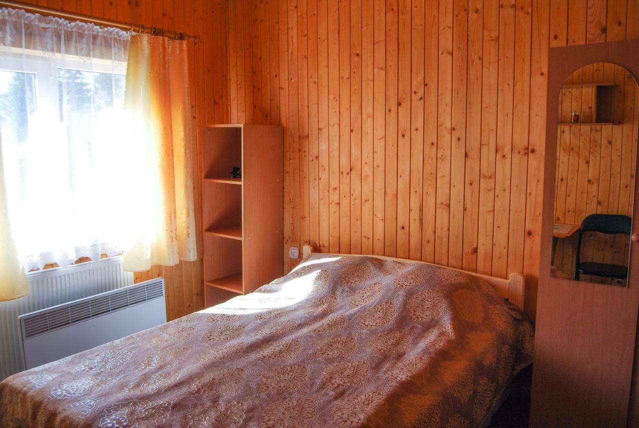 Cheres Hotel Yablunytsya Bagian luar foto