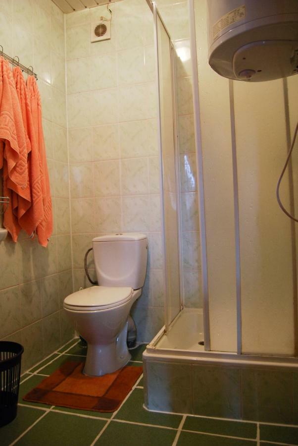 Cheres Hotel Yablunytsya Bagian luar foto